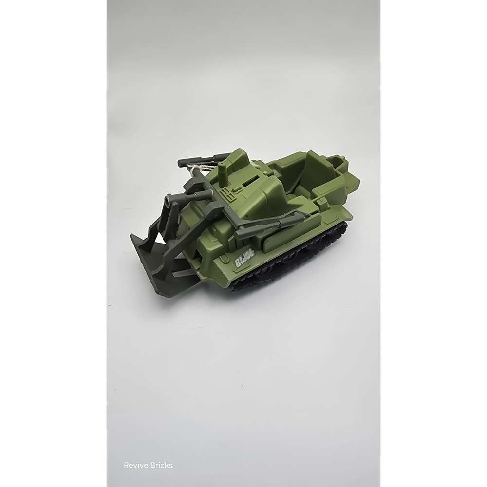 GI Joe Vehicle Bomb Disposal Unit Incomplete Great Condition 1985 Read and Look